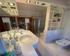 Non ci sono Immobili in questo indirizzo, 5 Stanze da Letto Stanze da Letto, ,3 BathroomsBathrooms,Villetta,In Vendita,1005