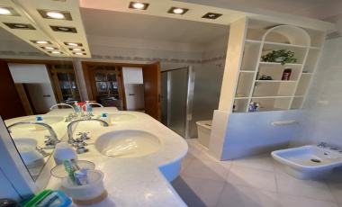 Non ci sono Immobili in questo indirizzo, 5 Stanze da Letto Stanze da Letto, ,3 BathroomsBathrooms,Villetta,In Vendita,1005
